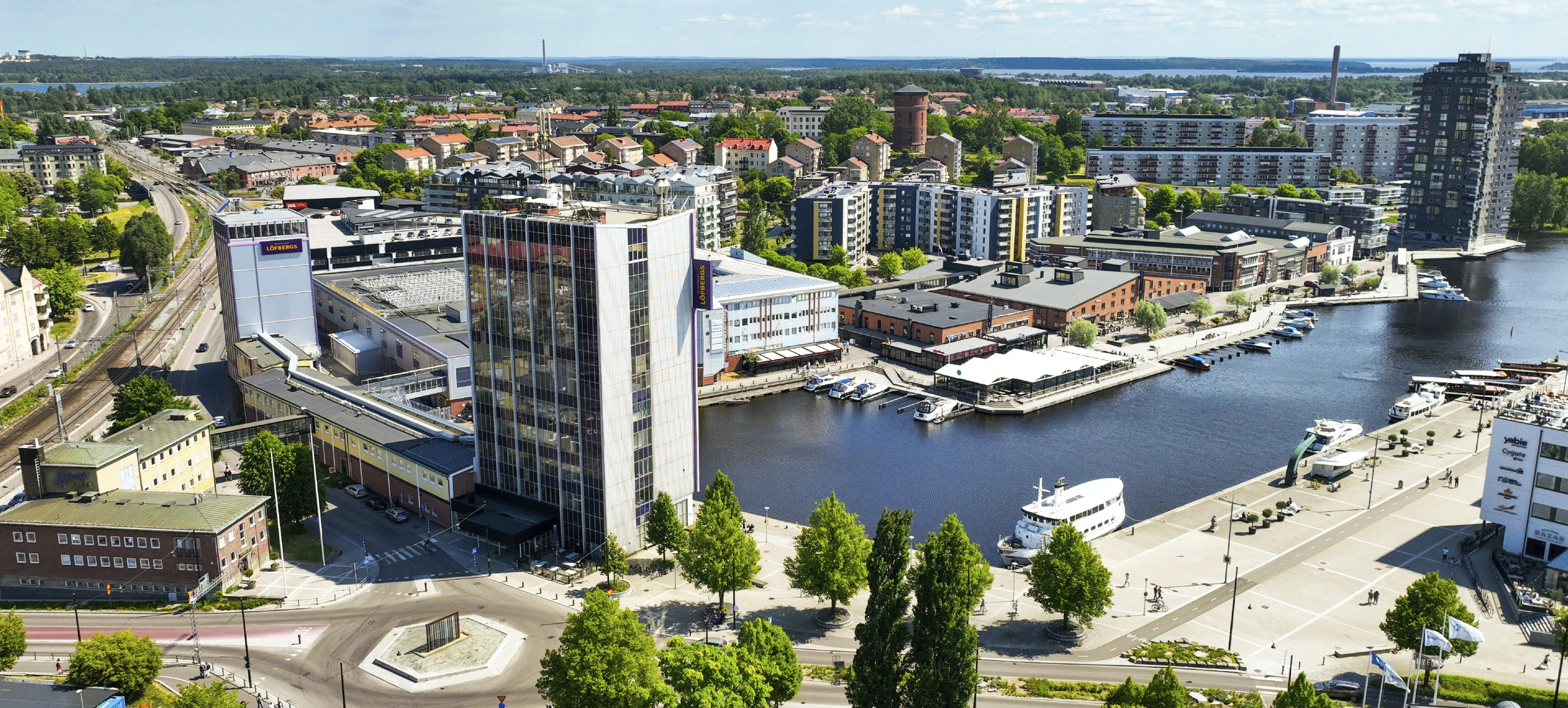 Flygfoto över området kring Inre hamn i Karlstad