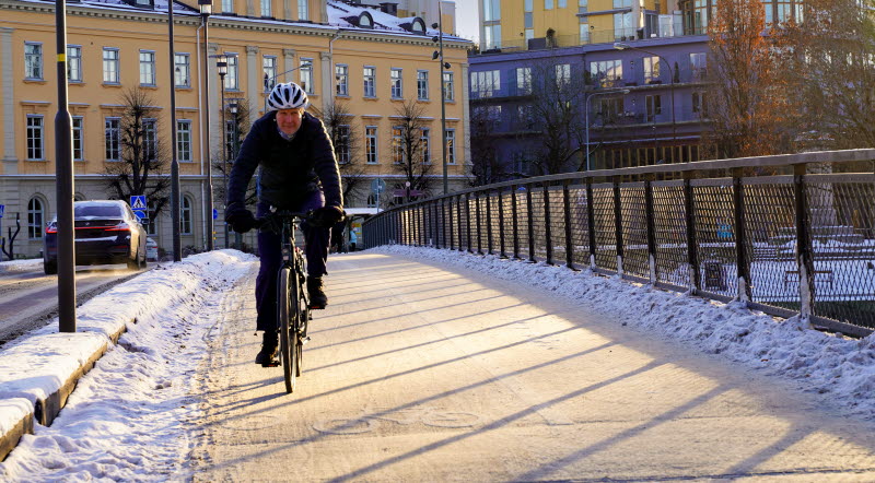 Cykel i vinterväder.