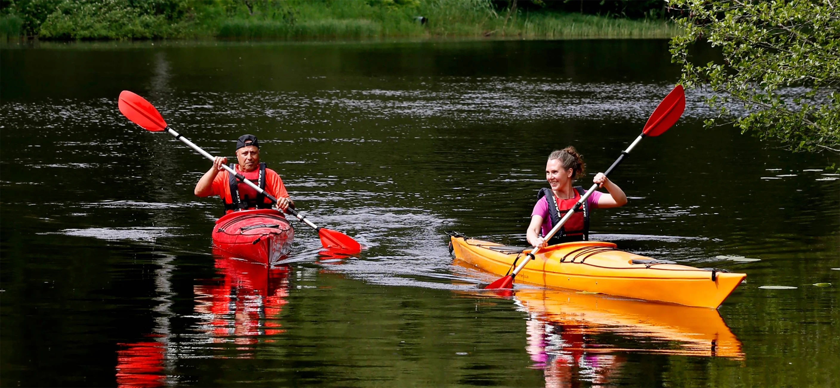 Vy över Klarälven med stenbron