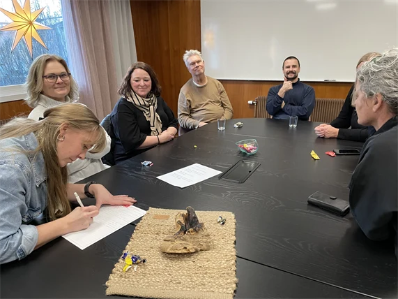 {"X":0.0,"Y":0.0,"Width":0.75,"Height":1.0}