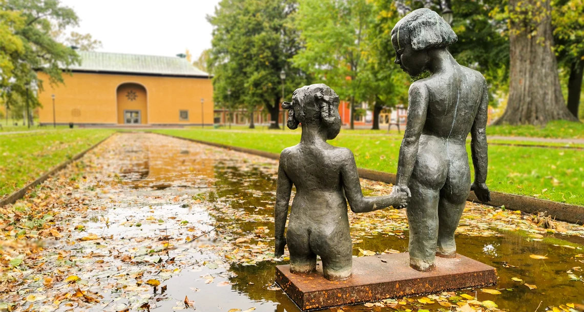 Konstverket Hand i hand