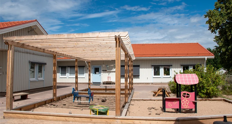 Bullerbyns förskola sandlåda