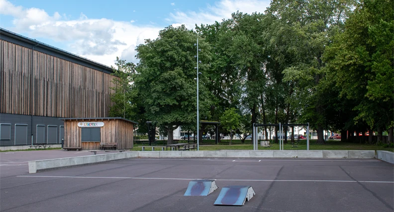 Västerstrandsskolan skolgård