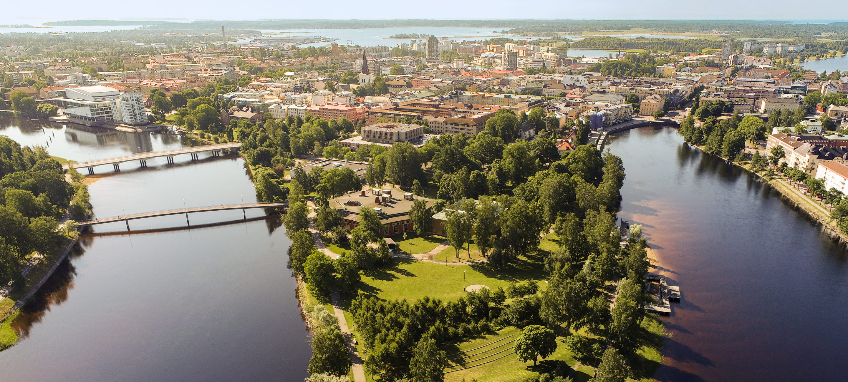 Flygbild över centrala Karlstad