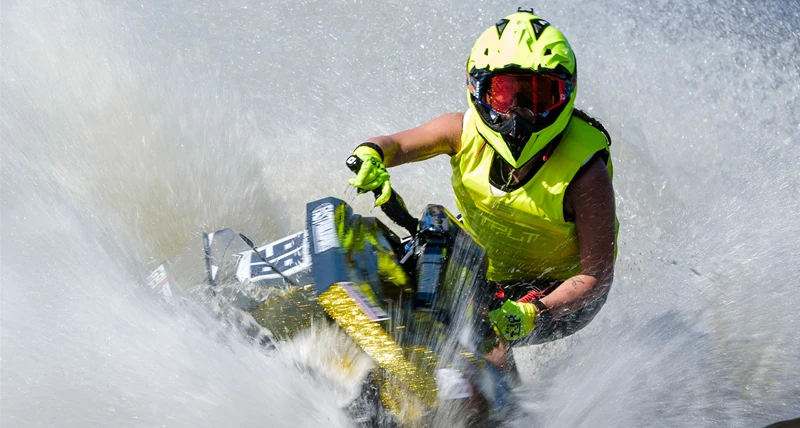 Idrottare på aquabike