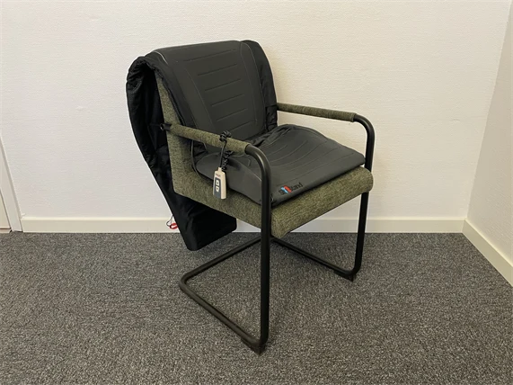 {"X":0.115,"Y":0.0,"Width":0.75,"Height":1.0}