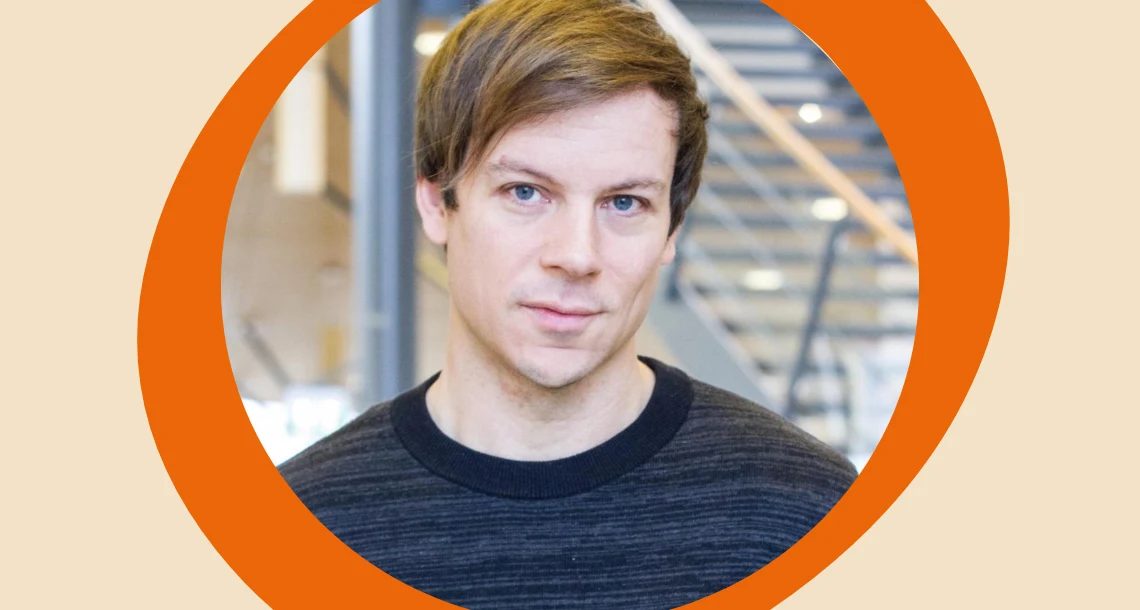 Porträttbild på Tomas Mitander