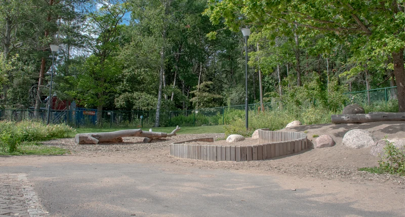 Rödklöverns förskola lekgård