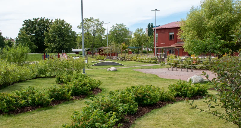 Rudsängens förskola trädgård