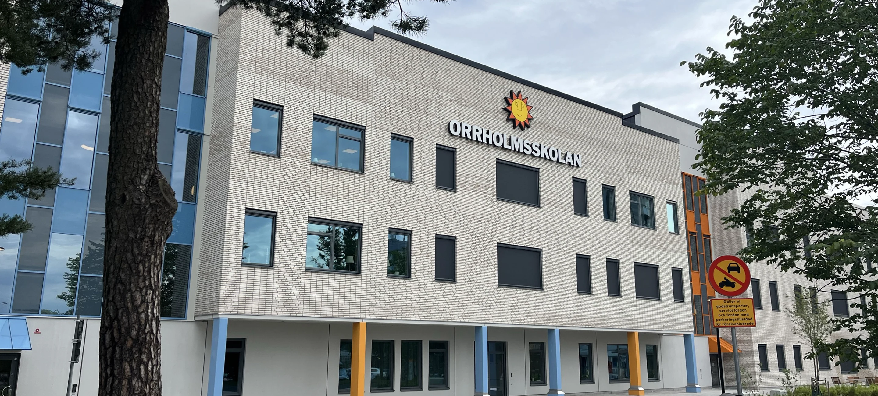 Exteriörbild av nya Orrholmsskolan