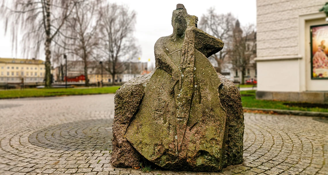 Konstverke Cellisten av Liv Due.