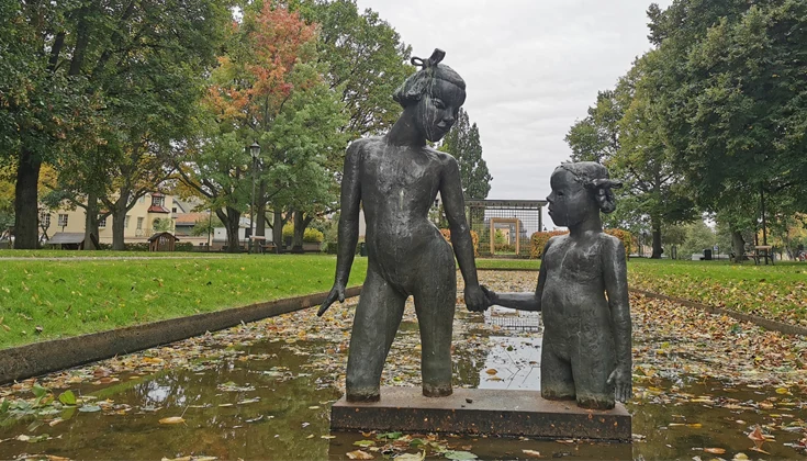 Konstverket Hand i hand