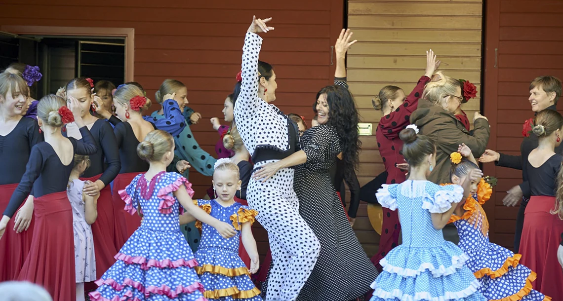 Flamencodansare i olika åldrar