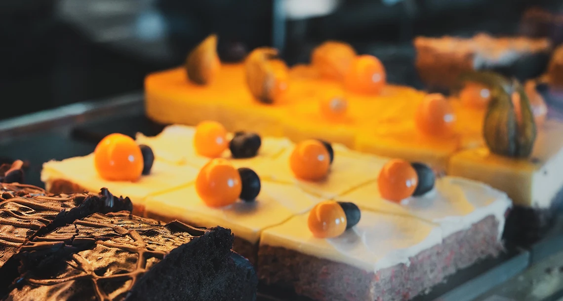 Inbjudande morotskakor