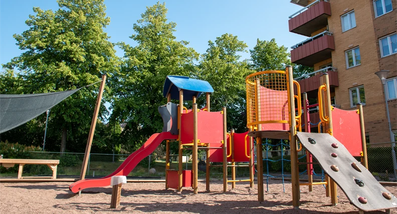 Hybelejens förskola lekställning