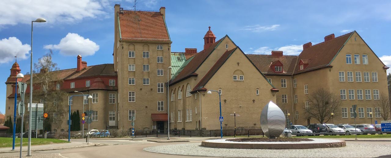 Arkivcentrum i gamla seminariebyggnaden på Hööksgatan