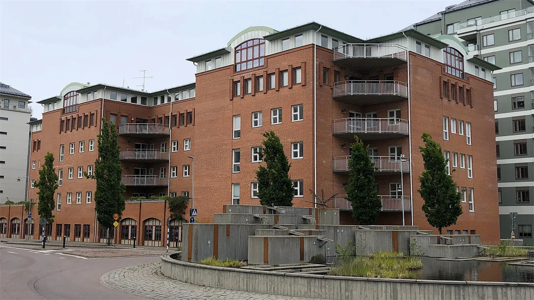 Kontorshus Packhusallén - 16:9