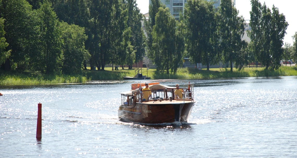 Upplev Karlstad Fr n Vattnet Med B tbussarna Visit Karlstad