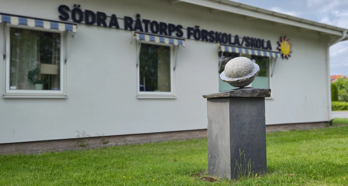 Konstverket There in cosmos av Ann Carlsson Korneev