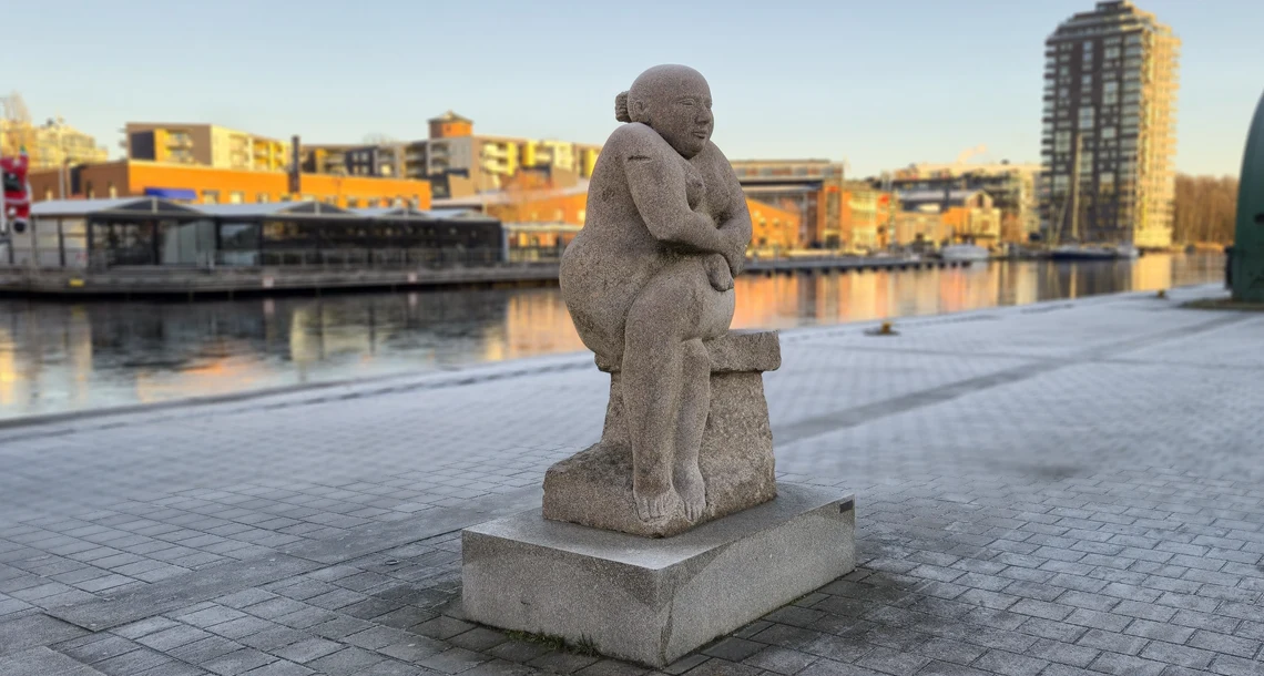 Konstverket Med ett leende av Viktor Korneev