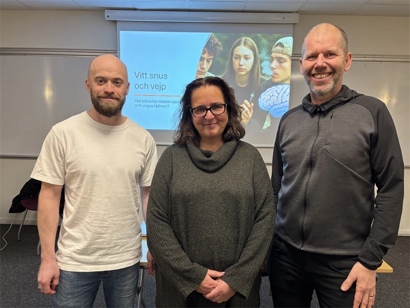 {"X":0.08,"Y":0.0,"Width":0.75,"Height":1.0}