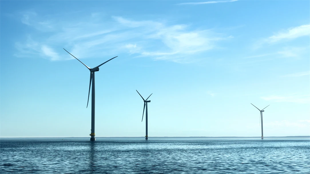 Tre vindkraftverk i Vindpark Vänern.